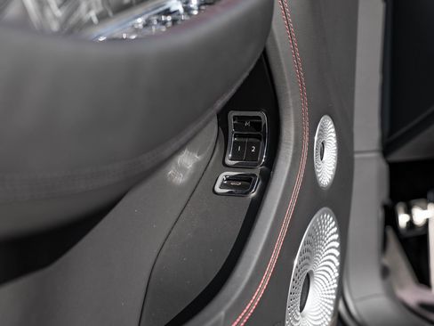 Used 2023 Bentley Continental GT Mulliner image 11