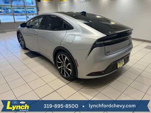 Used 2023 Toyota Prius Prime Premium FWD image 24