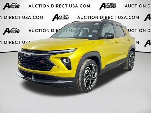 Used 2025 Chevrolet TrailBlazer RS w/ Driver Confidence Package FWD image 1