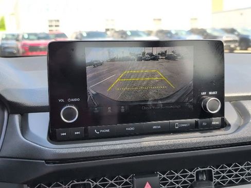 Used 2024 Honda Accord LX image 18