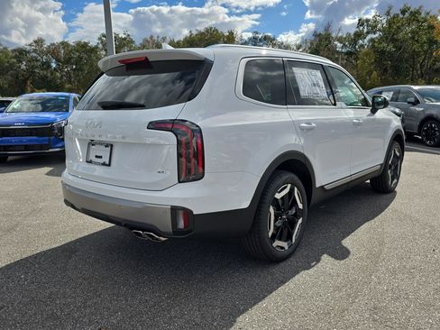 New 2025 Kia Telluride EX image 8