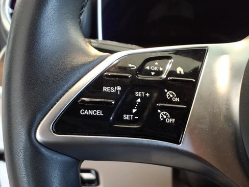 Used 2022 Mercedes-Benz C 300 4MATIC Sedan image 15