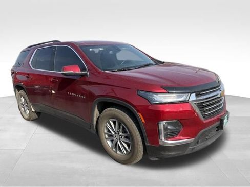 Used 2023 Chevrolet Traverse LT AWD/4WD image 5