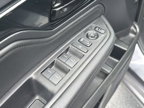 Used 2023 Honda Odyssey Touring image 5