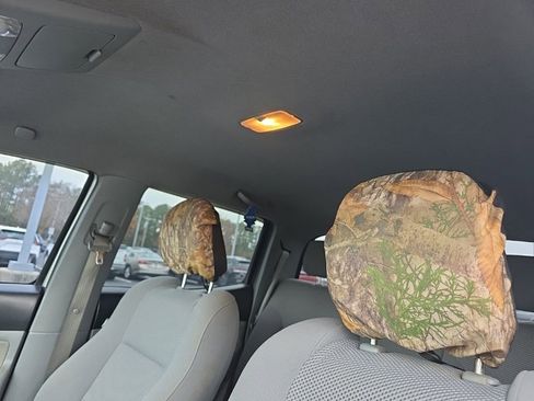 Used 2011 Toyota Tacoma PreRunner image 24