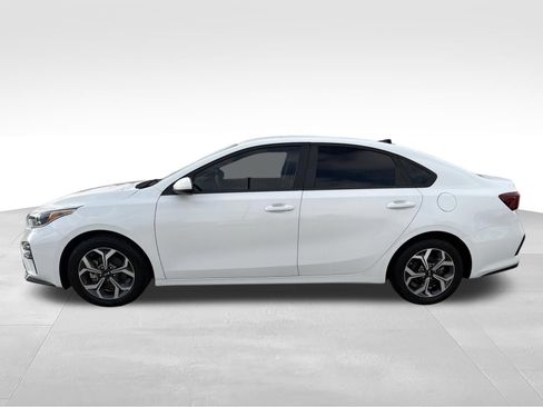 Used 2020 Kia Forte LXS FWD image 8