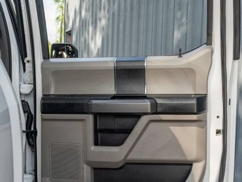 Used 2020 Ford F150 XLT w/ Trailer Tow Package AWD/4WD image 38