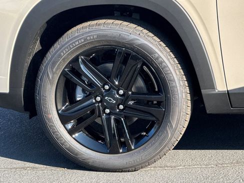 New 2026 Chevrolet Trax ACTIV w/ Driver Confidence Package image 24