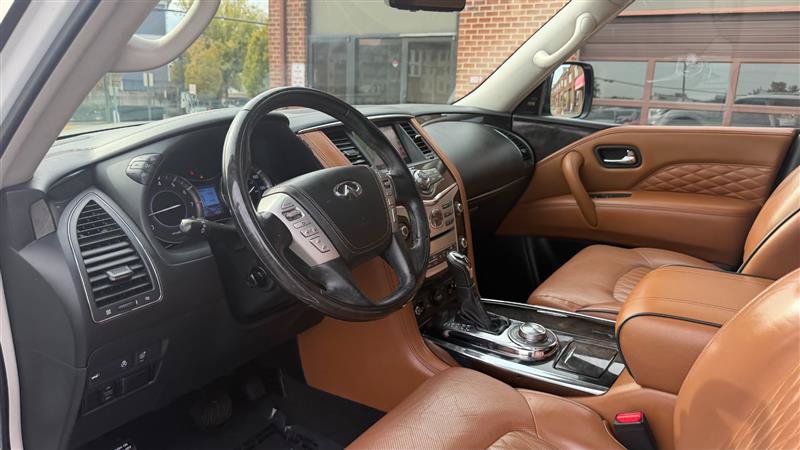 Used 2018 INFINITI QX80 4WD w/ Deluxe Technology Package image 25