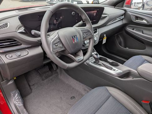 New 2026 Buick Envista Preferred FWD image 9