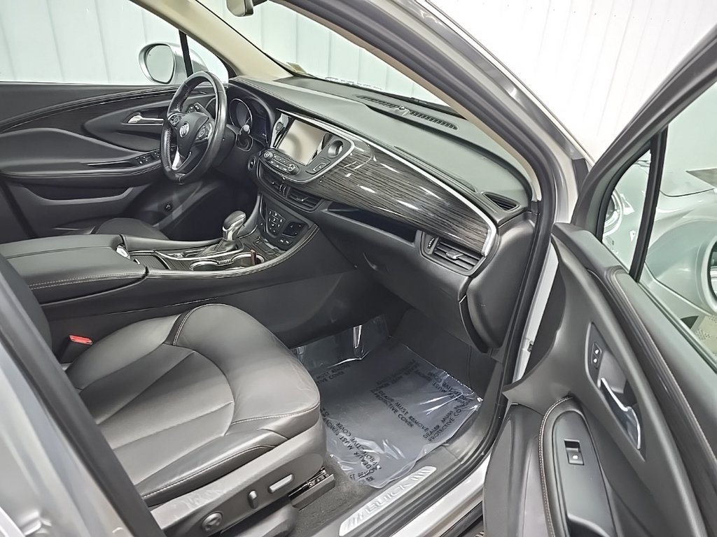 Used 2018 Buick Envision Essence AWD/4WD image 16
