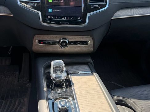 Certified 2023 Volvo XC90 B6 Ultimate w/ Protection Package Premier AWD/4WD image 10