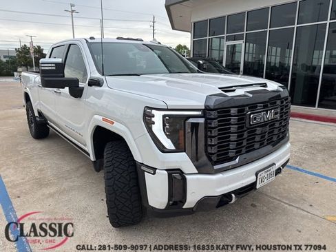 Used 2024 GMC Sierra 2500 Denali Ultimate w/ Max Trailering Package AWD/4WD image 1