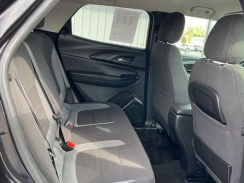 Used 2021 Chevrolet TrailBlazer LT AWD/4WD image 34