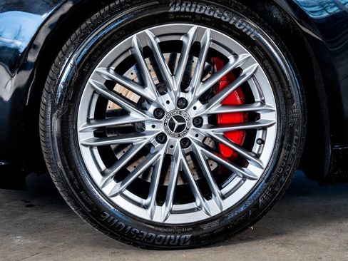 Used 2015 Mercedes-Benz S 550 Sedan image 10