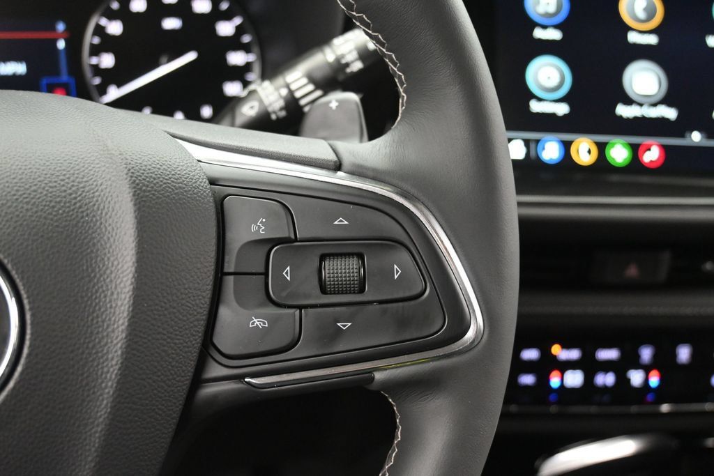 Used 2022 Buick Envision Preferred FWD image 23