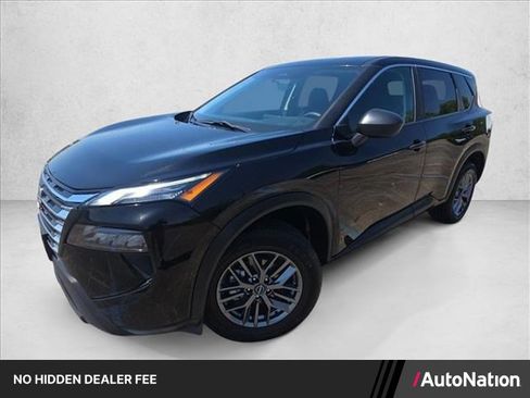 Used 2024 Nissan Rogue S AWD/4WD image 1
