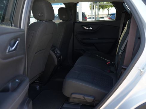 Used 2022 Chevrolet Blazer LT image 17