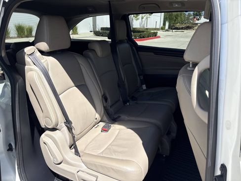 Used 2019 Honda Odyssey Elite image 14