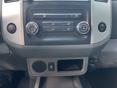 Used 2020 Nissan Frontier S RWD image 6