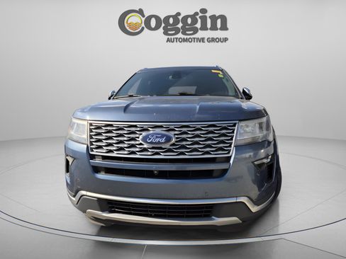 Used 2019 Ford Explorer Platinum image 11