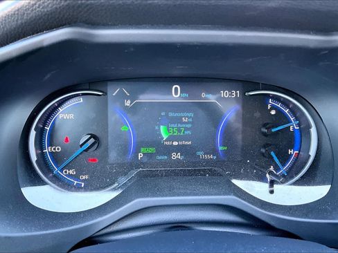 Used 2025 Toyota RAV4 XLE Premium image 23