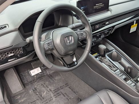 New 2025 Honda Accord EX-L image 4