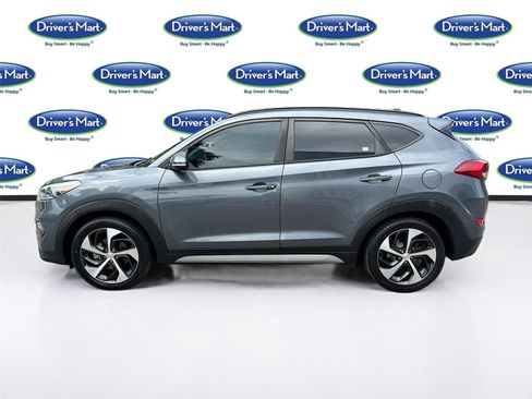 Used 2018 Hyundai Tucson Value FWD image 4