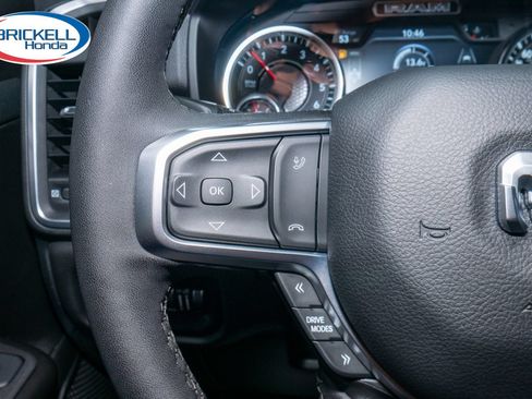 Used 2025 RAM 1500 Big Horn AWD/4WD image 30