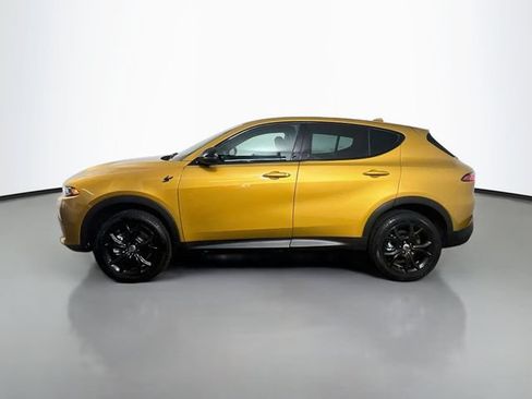 Used 2023 Dodge Hornet GT Plus w/ GT Blacktop Package AWD/4WD image 6