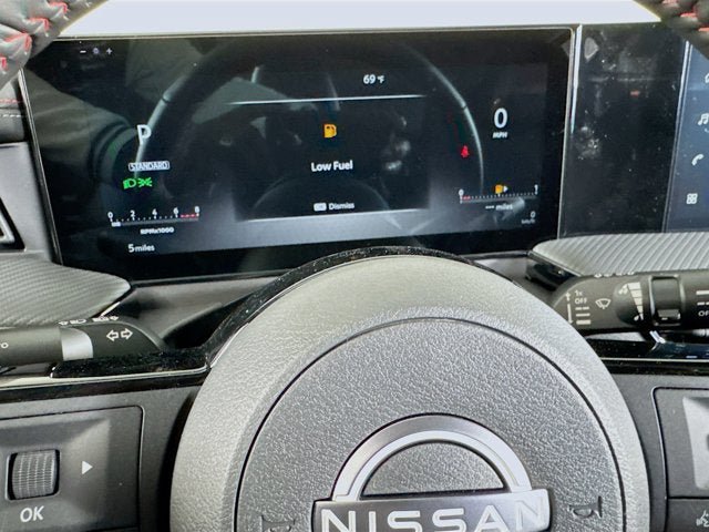 New 2026 Nissan Kicks SR w/ SR Premium Package AWD/4WD image 13