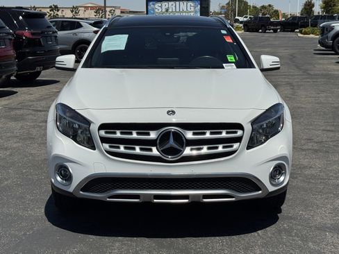 Used 2020 Mercedes-Benz GLA 250 w/ Convenience Package image 2