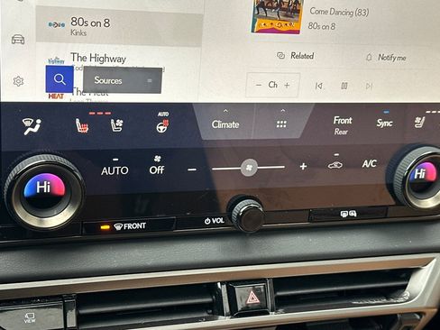 Used 2025 Lexus RX 350 Premium w/ Convenience Package image 24