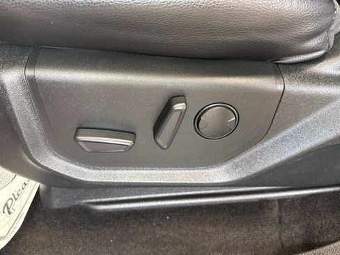 Used 2020 Ford Expedition XLT w/ Equipment Group 202A image 22