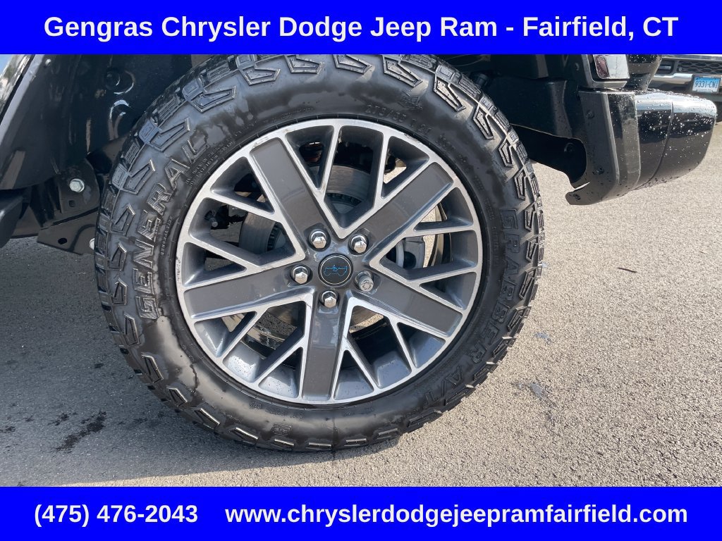 Used 2024 Jeep Wrangler High Altitude AWD/4WD image 12