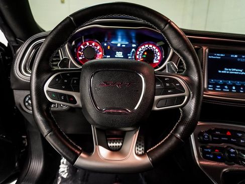 Used 2020 Dodge Challenger SRT Hellcat Redeye image 11