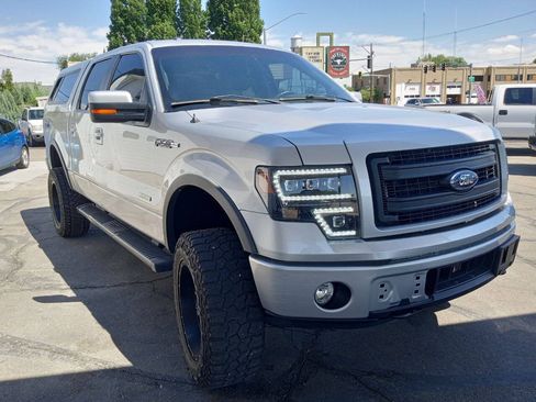 Used 2014 Ford F150 FX4 w/ Equipment Group 402A Luxury AWD/4WD image 8
