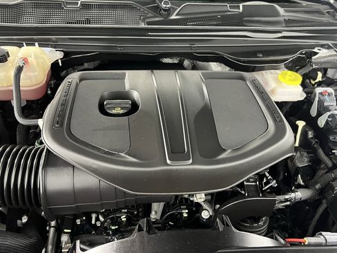 Used 2025 RAM 1500 Lone Star image 37