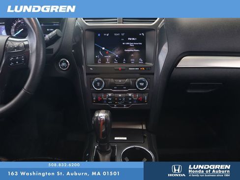Used 2018 Ford Explorer XLT w/ Equipment Group 202A image 18