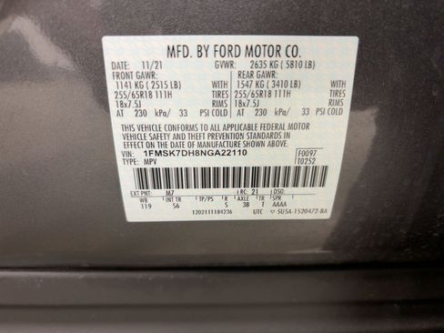 Used 2022 Ford Explorer XLT w/ Equipment Group 202A image 19