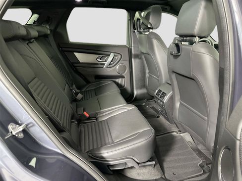 Certified 2025 Land Rover Discovery Sport Dynamic SE AWD/4WD image 17