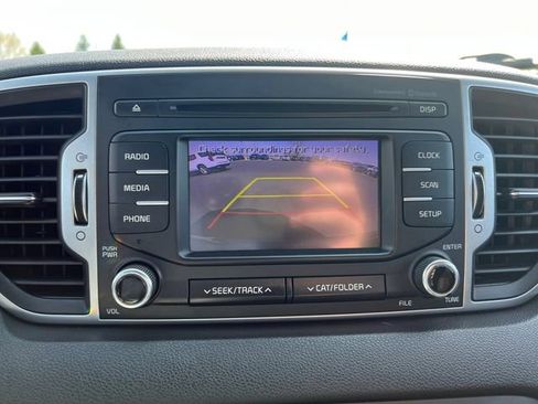 Certified 2018 Kia Sportage LX FWD image 22