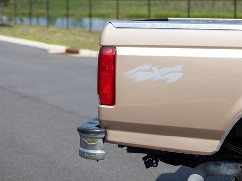 Used 1997 Ford F250 4x4 SuperCab Heavy Duty image 24