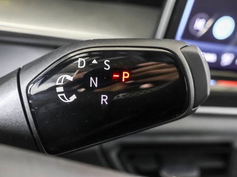 New 2026 Volkswagen Tiguan SE image 30