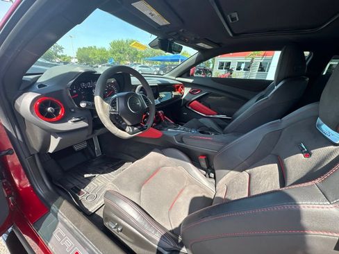 Used 2023 Chevrolet Camaro ZL1 RWD image 17