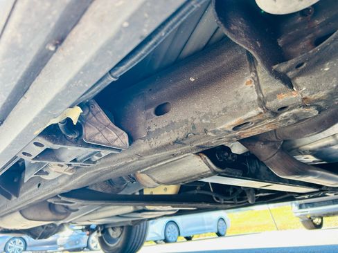 Used 2015 GMC Yukon XL Denali w/ Premium Package image 13