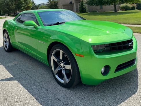 Used 2011 Chevrolet Camaro LT w/ RS Package RWD image 8