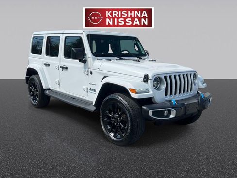 Used 2023 Jeep Wrangler Unlimited Sahara w/ Cold Weather Group AWD/4WD image 1