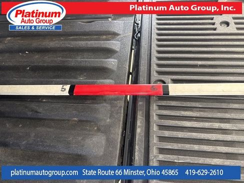 Used 2021 Nissan Titan SL w/ Moonroof Package image 34