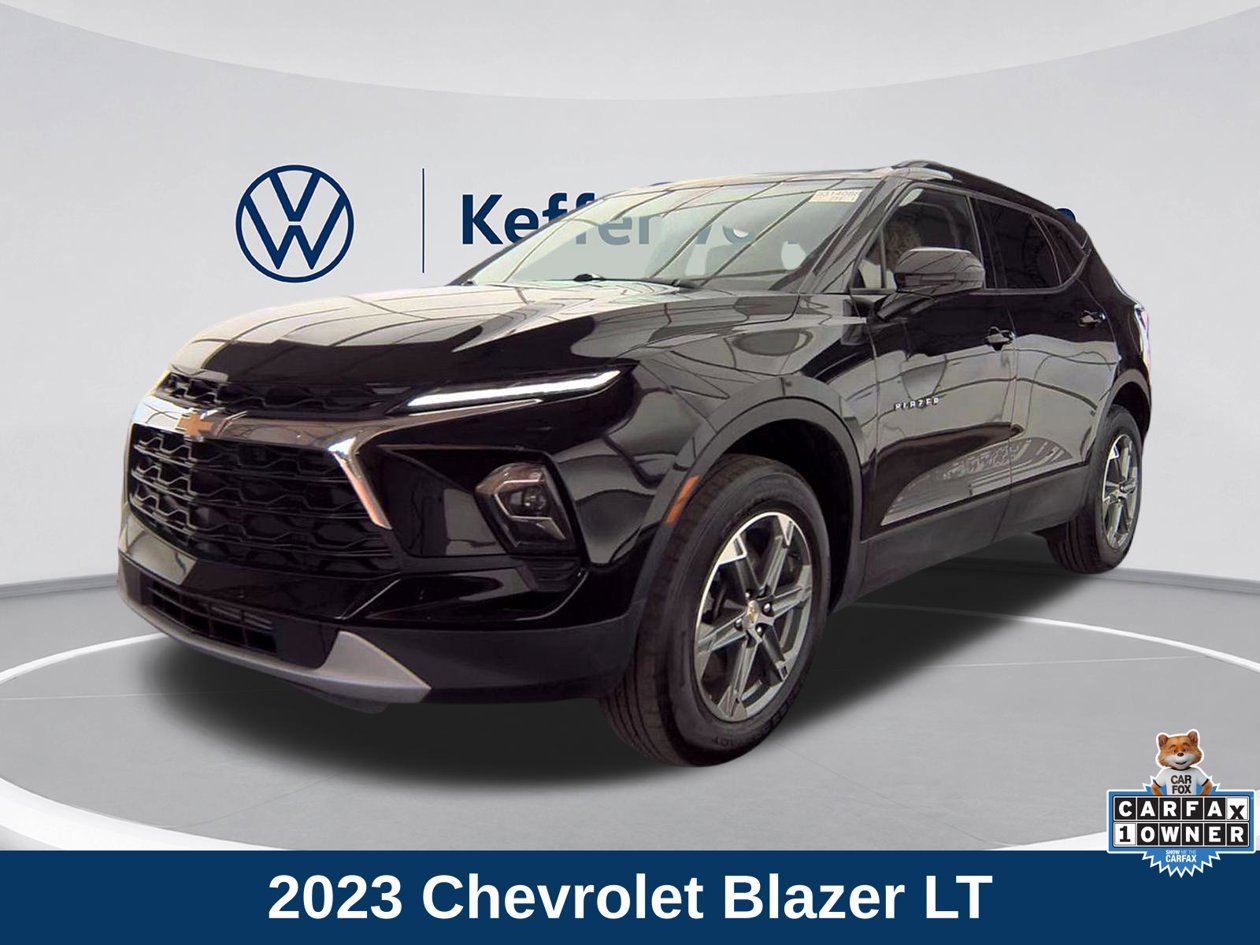 Used 2023 Chevrolet Blazer LT w/ Convenience Package FWD image 1